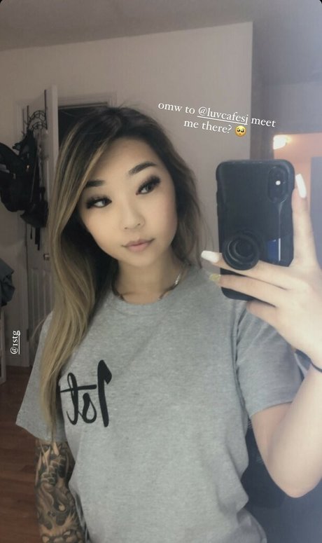 Cafe Lu Girls actrice pornographique images