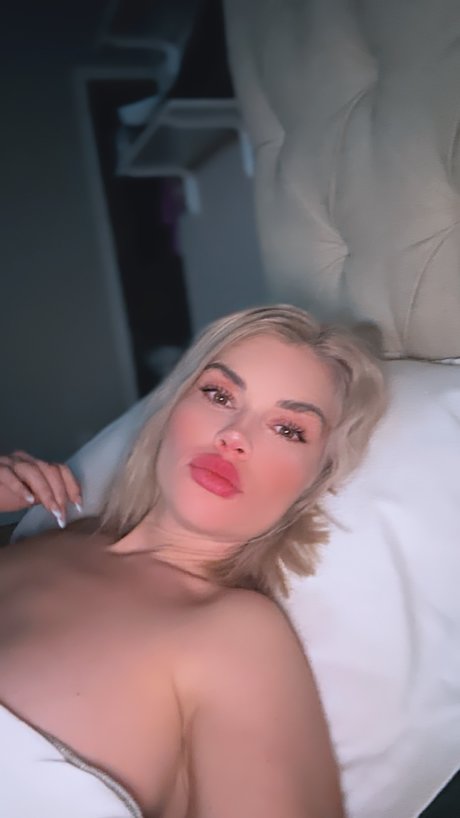 HoneyDip actrice pornographique images