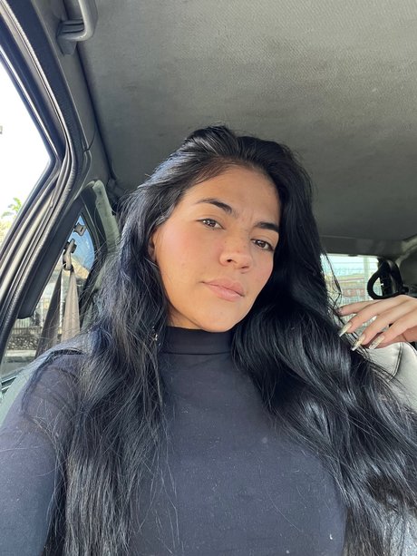 Cinthia Catherine star pornographique photo