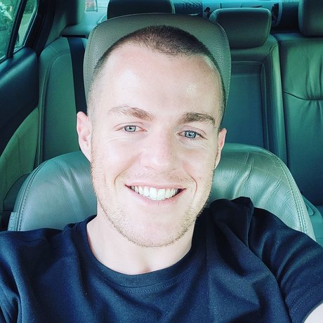 Alex Howard modèle magnifique photos