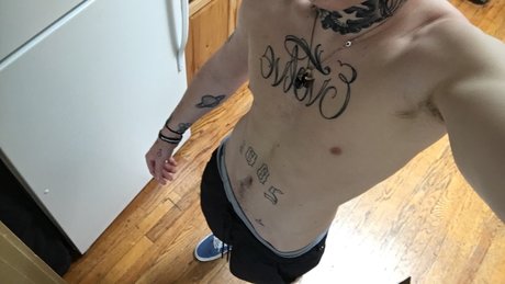 PrettyDelinquents actrice de sexe img