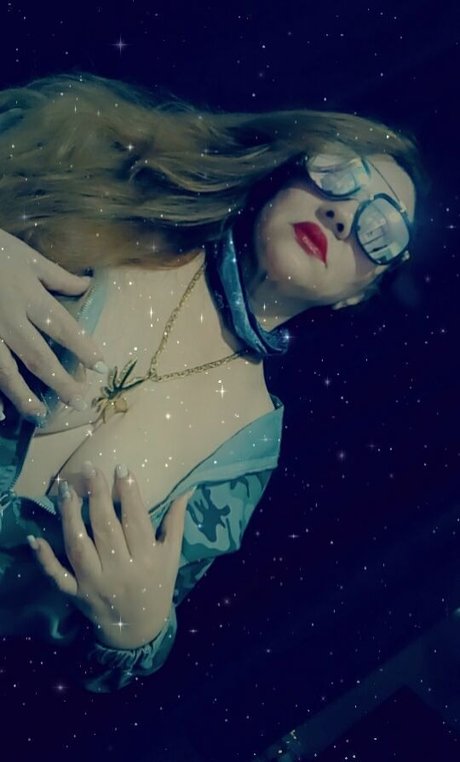 Anthonella étoile gratuite image