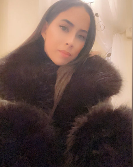 MulaBaby modèle xxx galerie