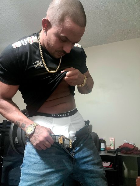 fans gays poilus uniquement des nus sympas archive