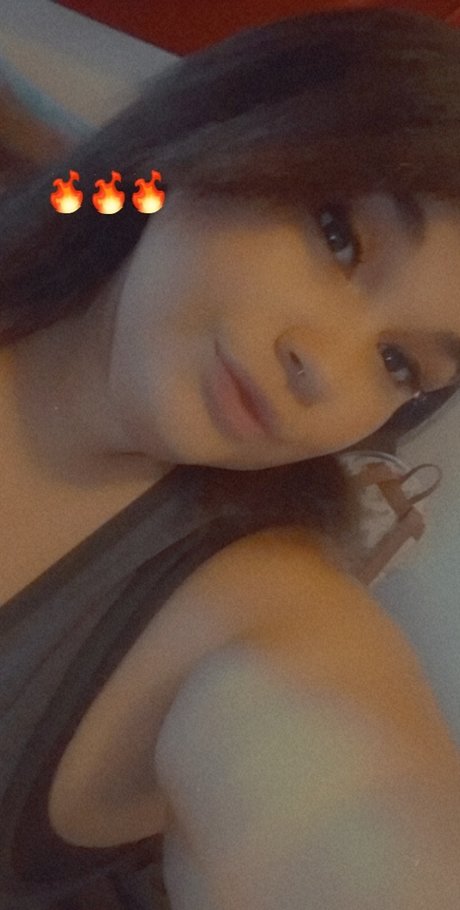 PINEAPPLES PLAYGROUND actrice xxx images