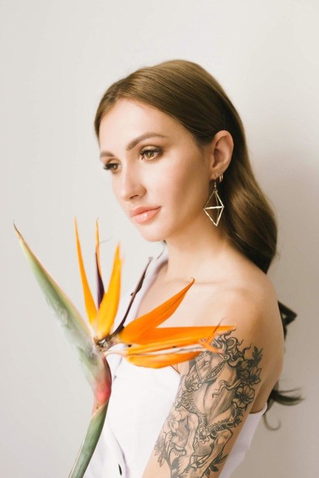 Goddes Nutella nus de stars du porno image