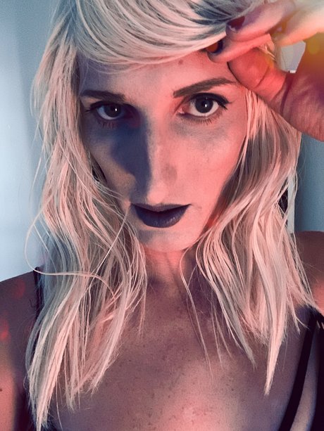 visage onlyfans sexy parfait img