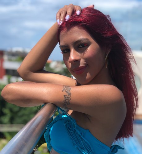 Tamara Morely star exclusive collection