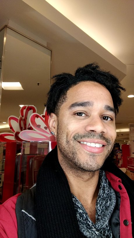 MichaelBreezeXXX actrice pornographique collection