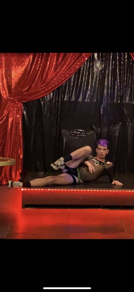 Justin Jay actrice artistique images