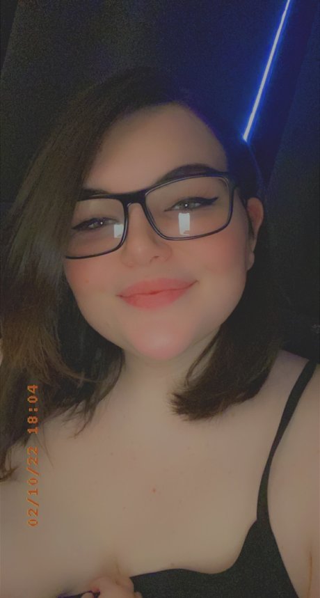 Hexed Harlot star érotique photo