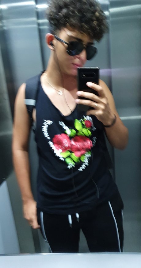 T h a t b o y_ étoile nue galeries