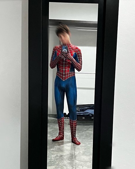 Rod Aguirre art étoile image