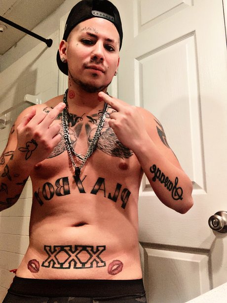 Zenil711 actrice nue des photos