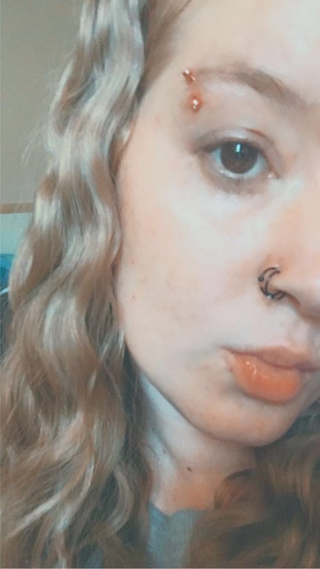 LovelyLeo94 modèle galerie