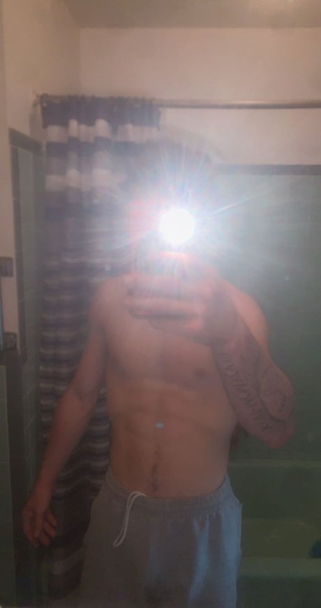 ThatGuyNoah actrice de grande qualité photos