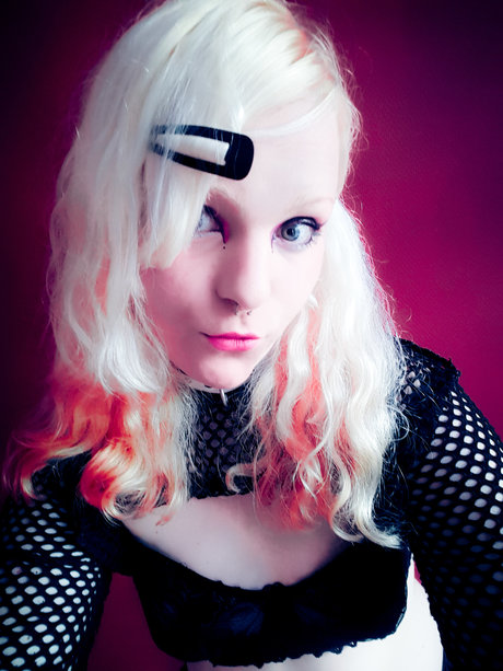 Madelinya actrice adulte archive