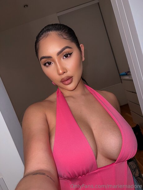 échange de fans uniquement nus gratuits photo