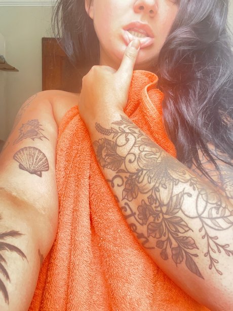 Annie Miracle star du porno gratuite photos