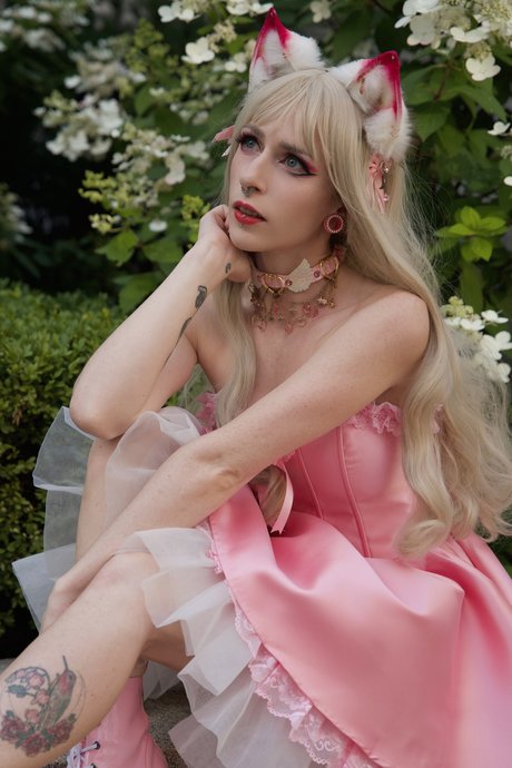 Nyx Foxxe modèle sexy galerie