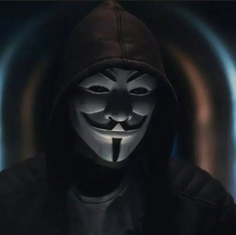 MaskedManiac modèle sexy image