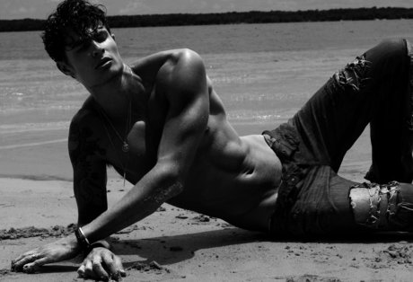 Nolan Z étoile hd des photos