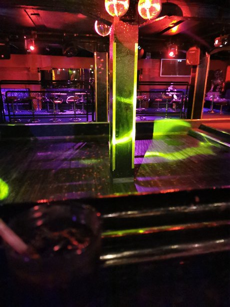 EefNono actrice adulte galeries