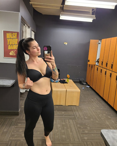 magentarose official star érotique images