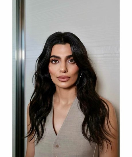 Claudia Doumit star du porno parfaite collection