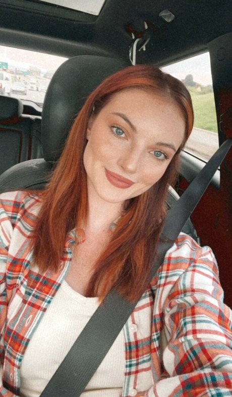 rangothepango actrice libre photos