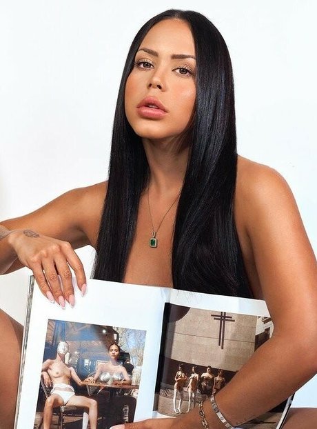 petite ébène onlyfans sexy sympa collection