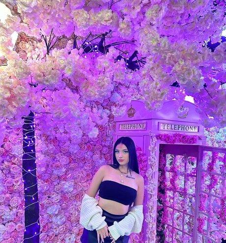 Leslie Emma modèle porno photo