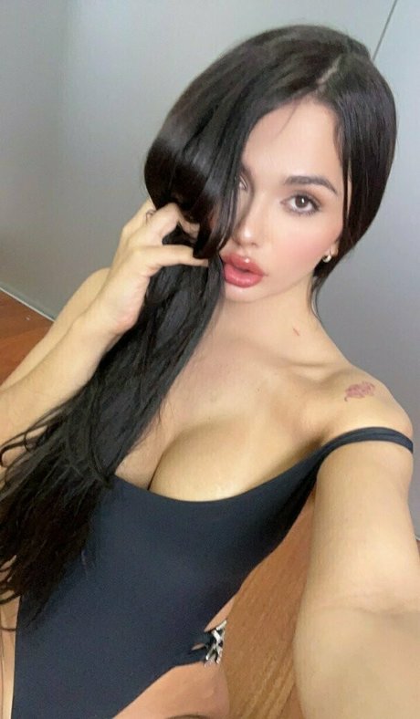 irinavolfree actrice images