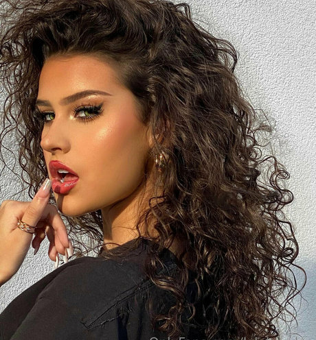 lolalourdes actrice de sexe des photos