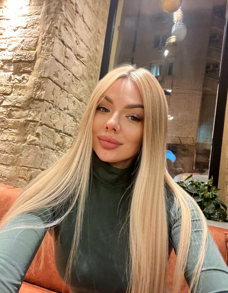 blonde en forme onlyfans nu xxx images