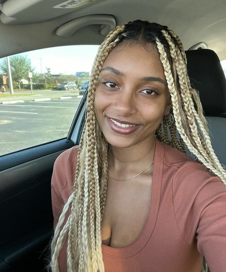 Plantbae actrice porno photos