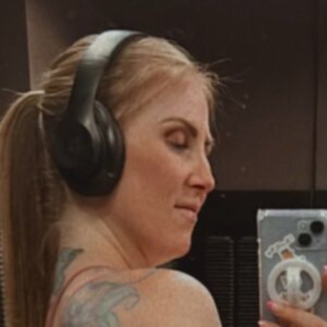 actrice onlyfans parfaite haute qualité galerie