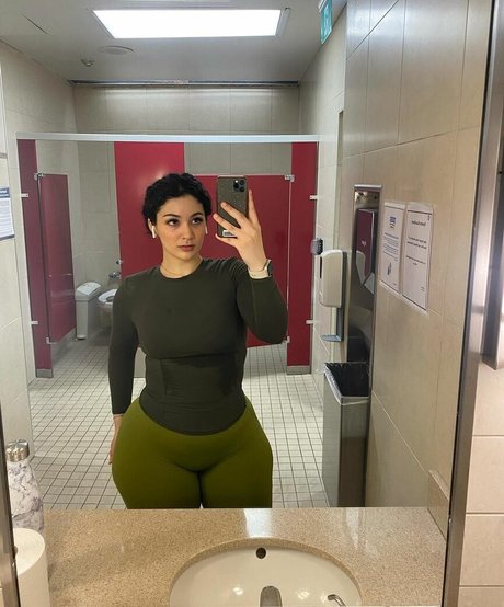 Zainaabb ab modèle sympa images