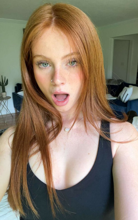 énorme gode onlyfans jolie adulte collection