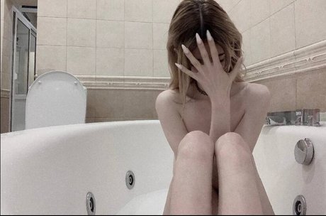 blonde au gros cul onlyfans exclusif xxx collection