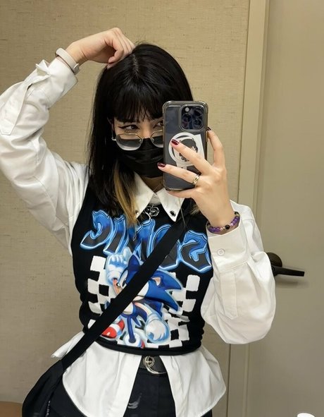 Rainhoe nus de stars du porno images