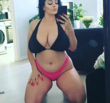 Klara Devine étoile adulte img