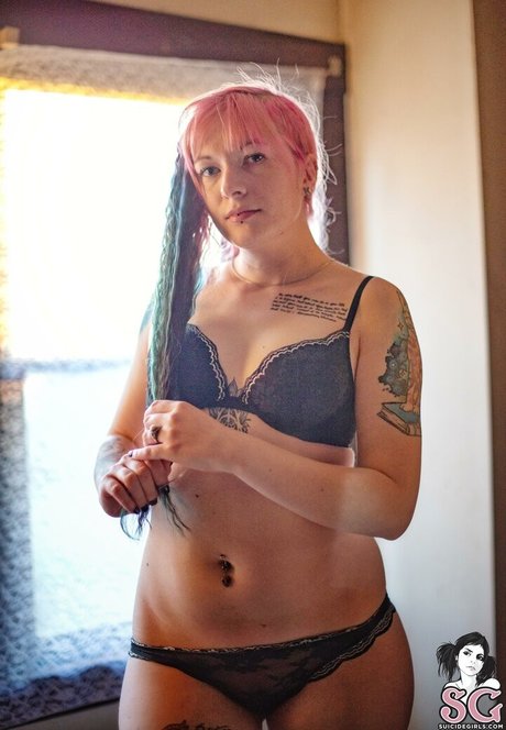 Venomousrose modèles nus photo