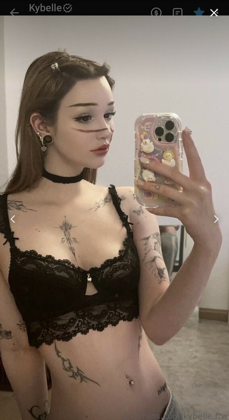 _kybelle modèle xxx galeries