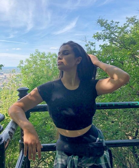 fans de gros seins asiatiques uniquement haut hd des photos