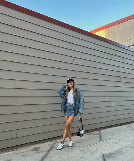 rissforever star du porno belle img