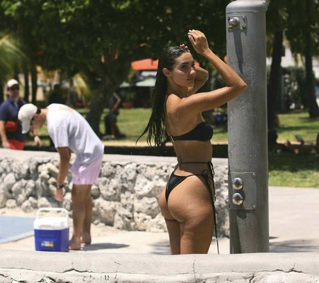 adolescents jeunes onlyfans nus érotiques galerie