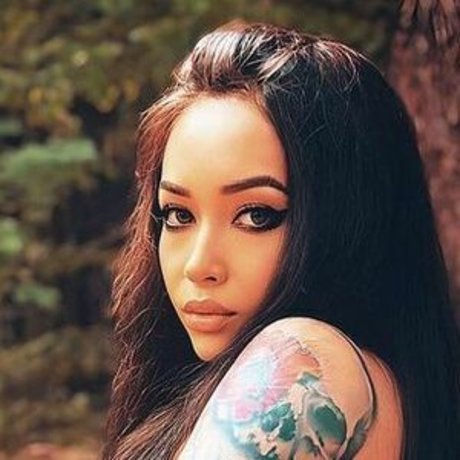 kisha kiss star du porno sexy img