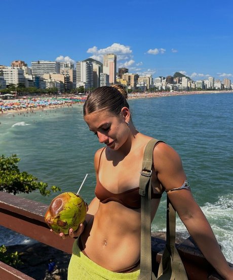 Ju Mamute actrice de sexe image