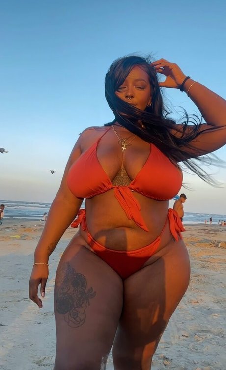 Allohhhh modèle magnifique galerie